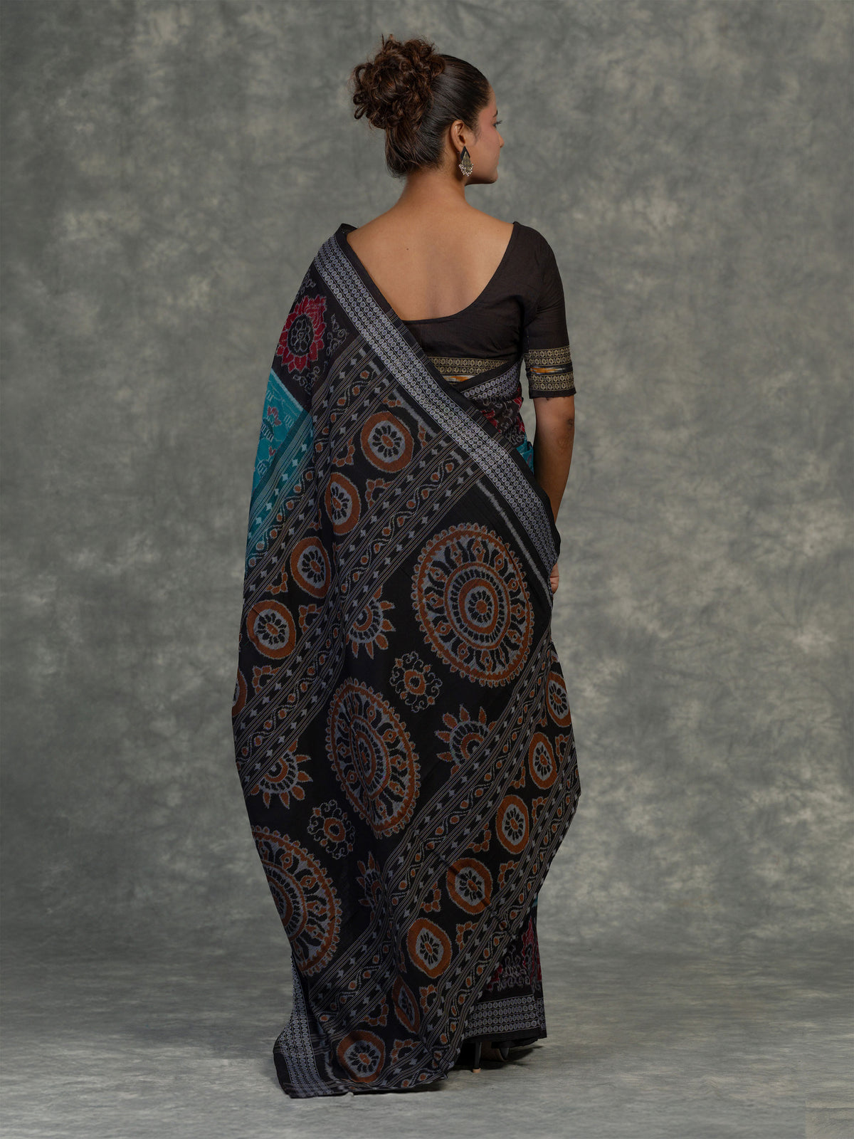 Turquoise Blue Sambalpuri Cotton Ikat Saree - Fabric texture and drape