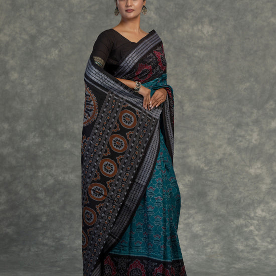 Turquoise Blue Sambalpuri Cotton Ikat Saree - Pallu and anchal detail