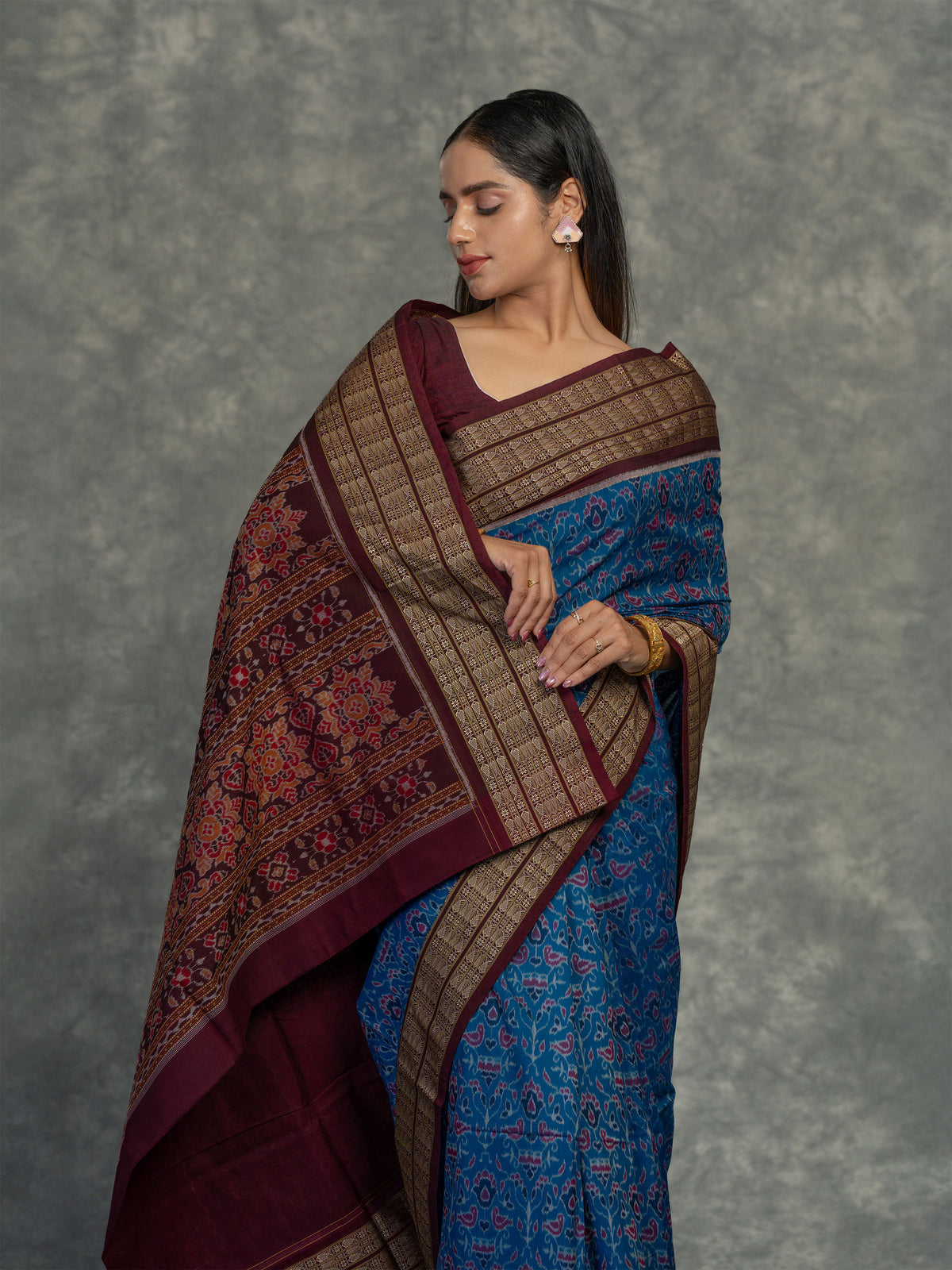 Deep Blue Sambalpuri Cotton Ikat Saree - Border and weave close-up