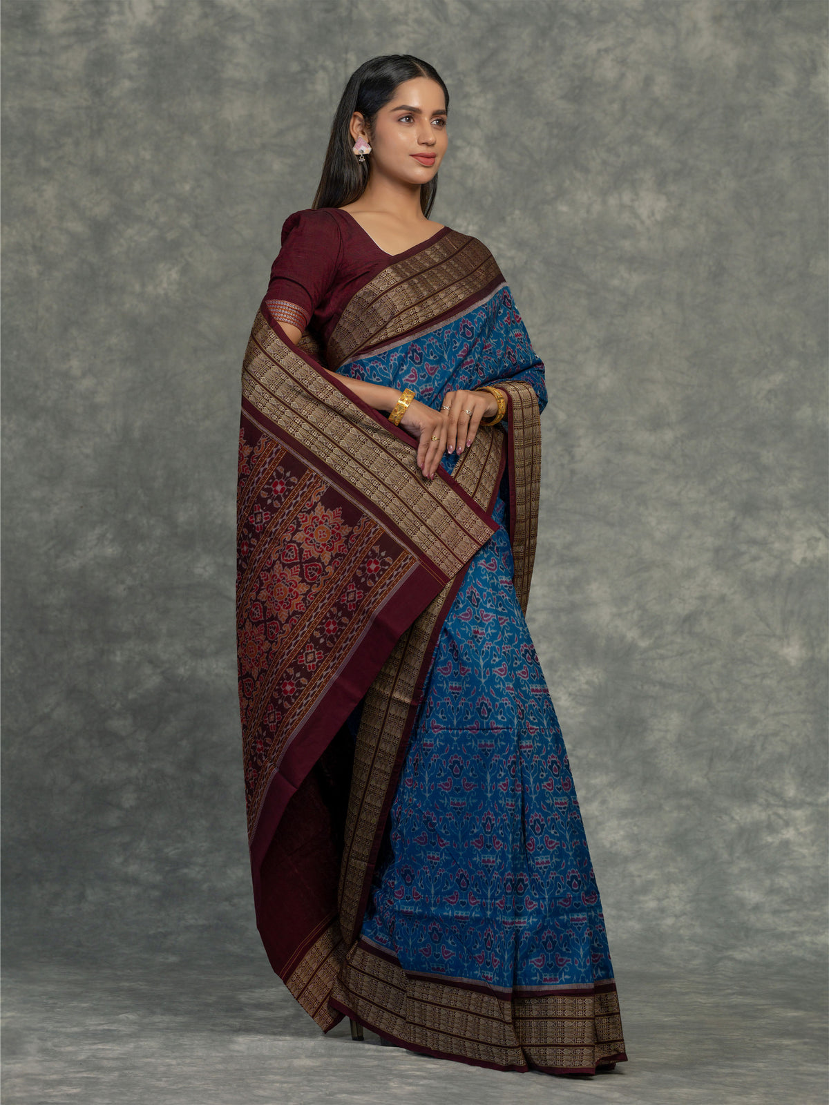 Deep Blue Sambalpuri Cotton Ikat Saree - Pallu and anchal detail
