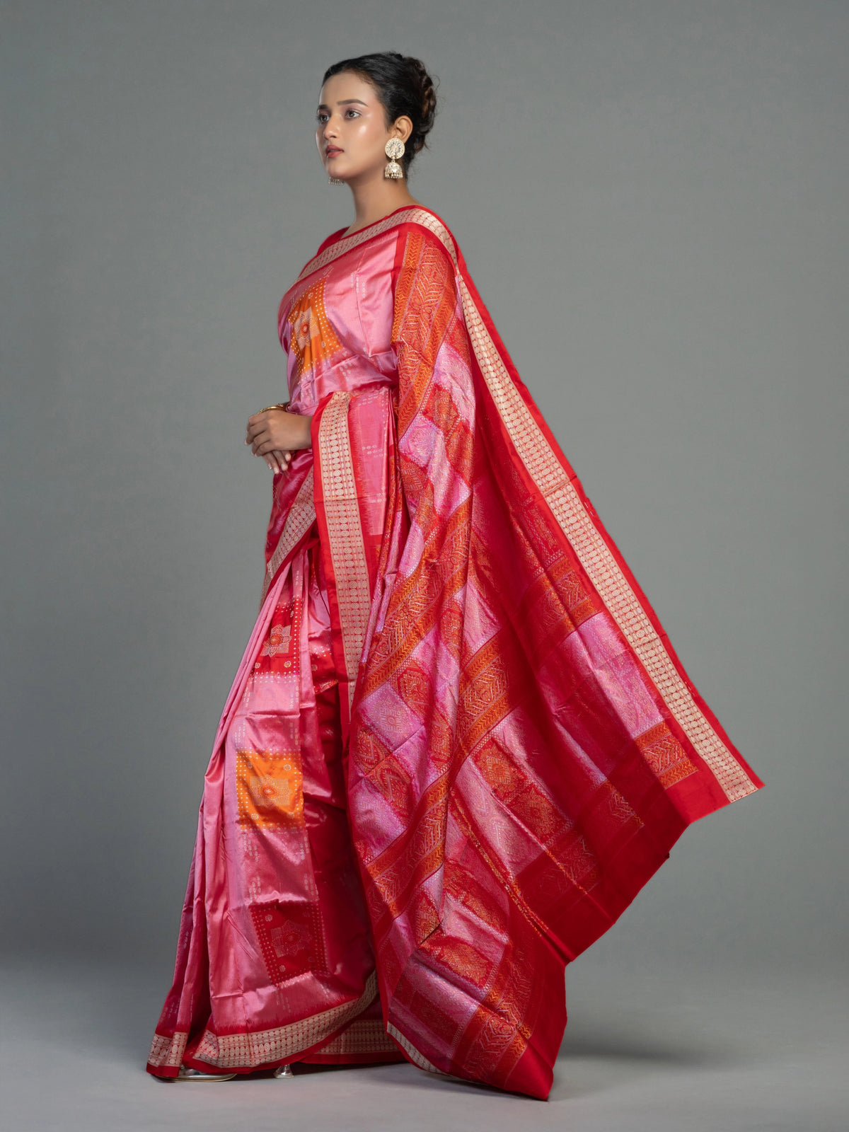 Pink, Coral, Red & Orange Mulberry Silk Bomkai Saree - Body motifs and craftsmanship