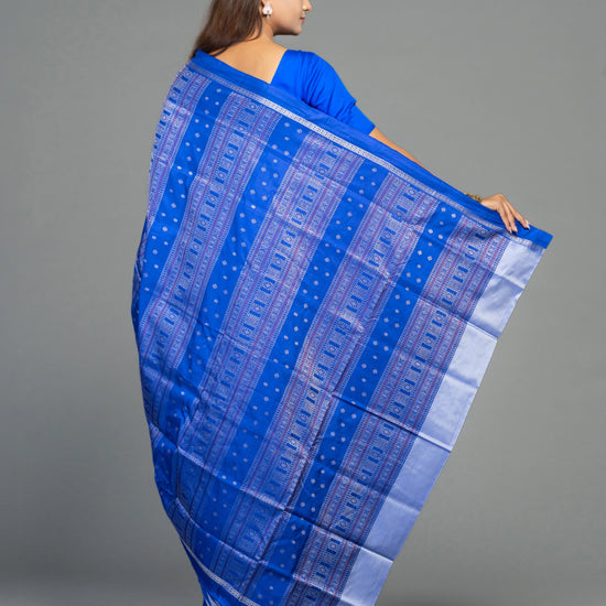 Exclusive Blue Pure Mulberry Silk Bomkai Saree - Border and weave close-up
