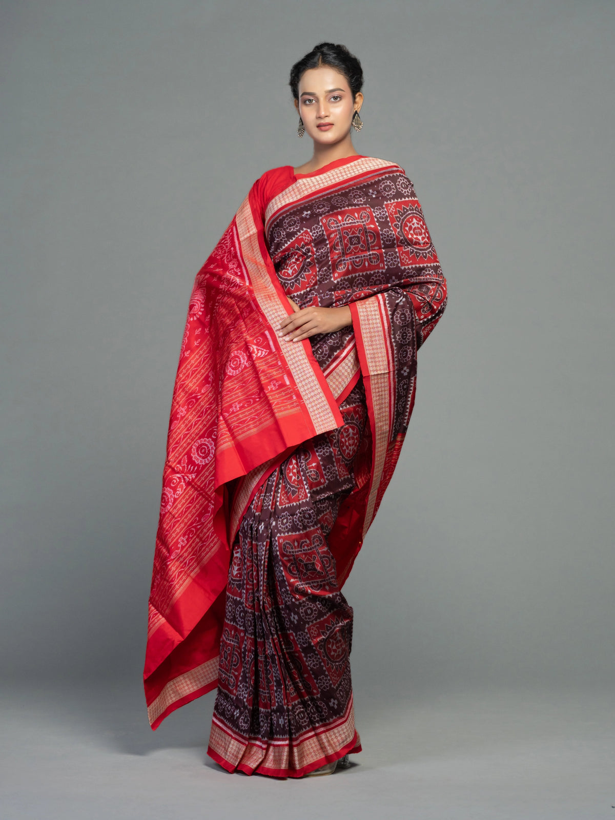 Crimson Red & Maroon Mulberry Silk Single Ikat Saree - Pallu and anchal detail