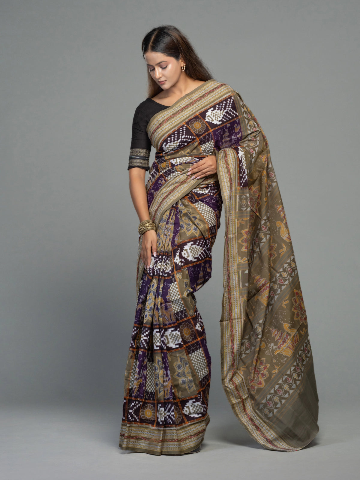 Deep Purple & Olive Fine Cotton Double Ikat Saree - Pallu and anchal detail
