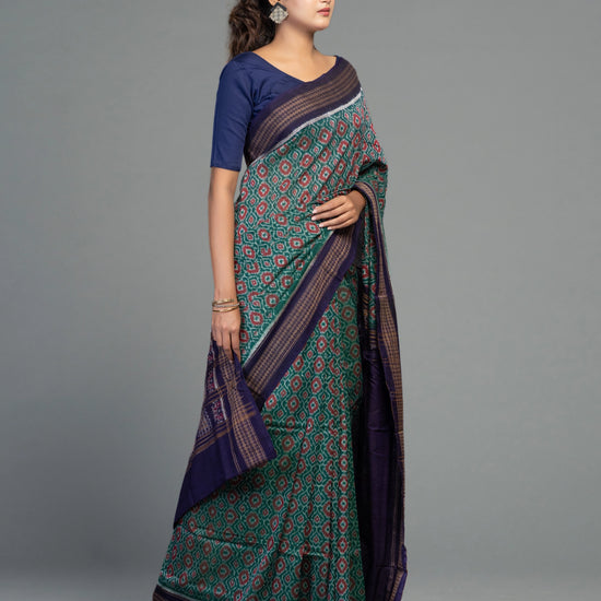 Teal & Green Fine Cotton Single Ikat Saree - Border and weave close-up