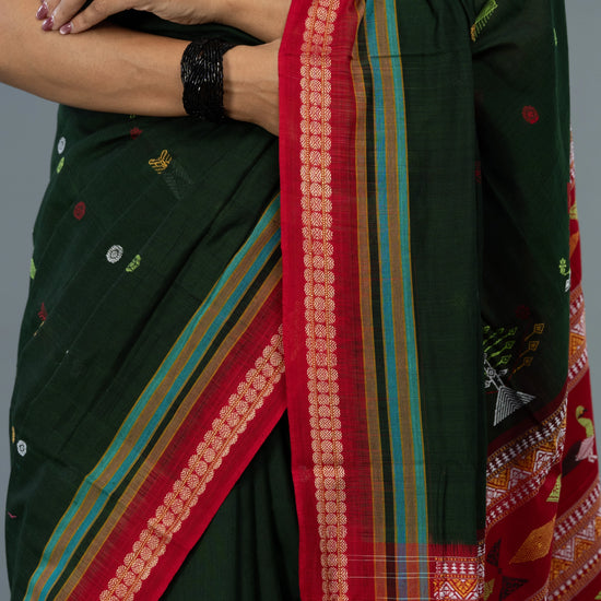 Forest Green & Red Pure Cotton Bomkai Saree - Fabric texture and drape