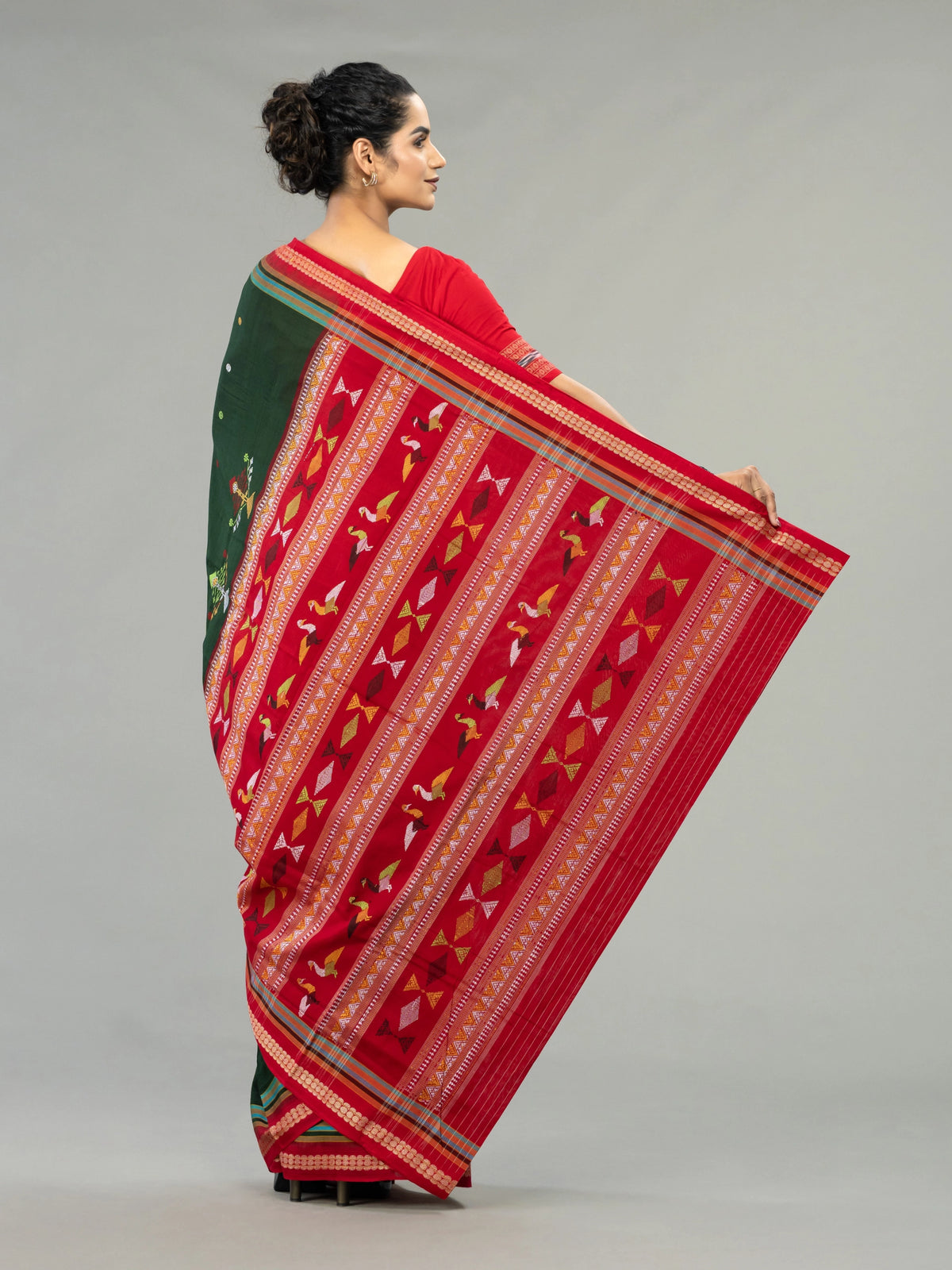 Forest Green & Red Pure Cotton Bomkai Saree - Border and weave close-up