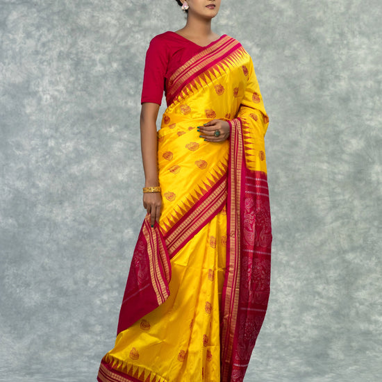 Luxury Yellow & Pink Pure Mulberry Silk Bomkai Saree - Pallu and anchal detail