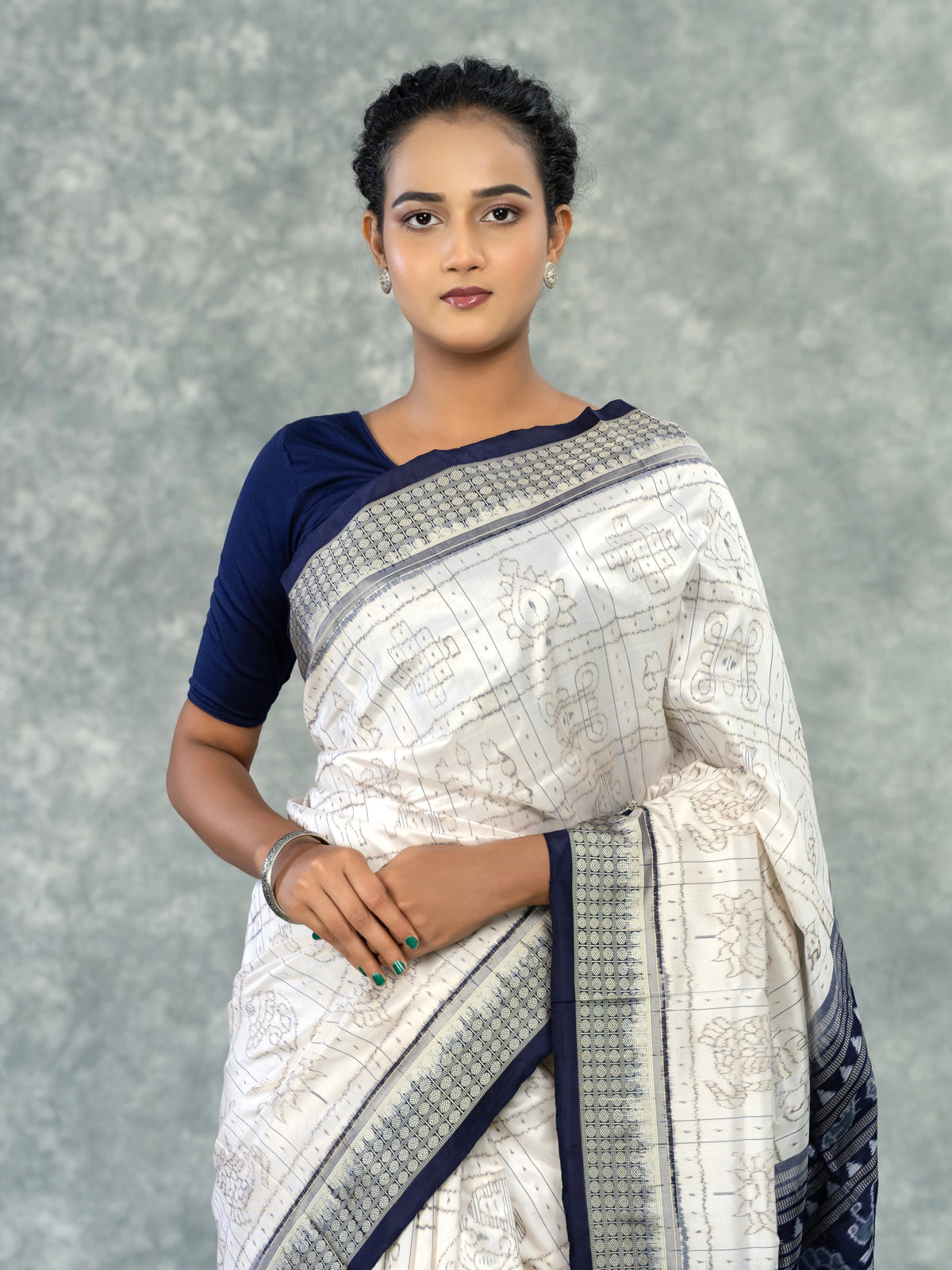 Luxury Ivory & Indigo Mulberry Silk Nabakothi Saree - Fabric texture and drape